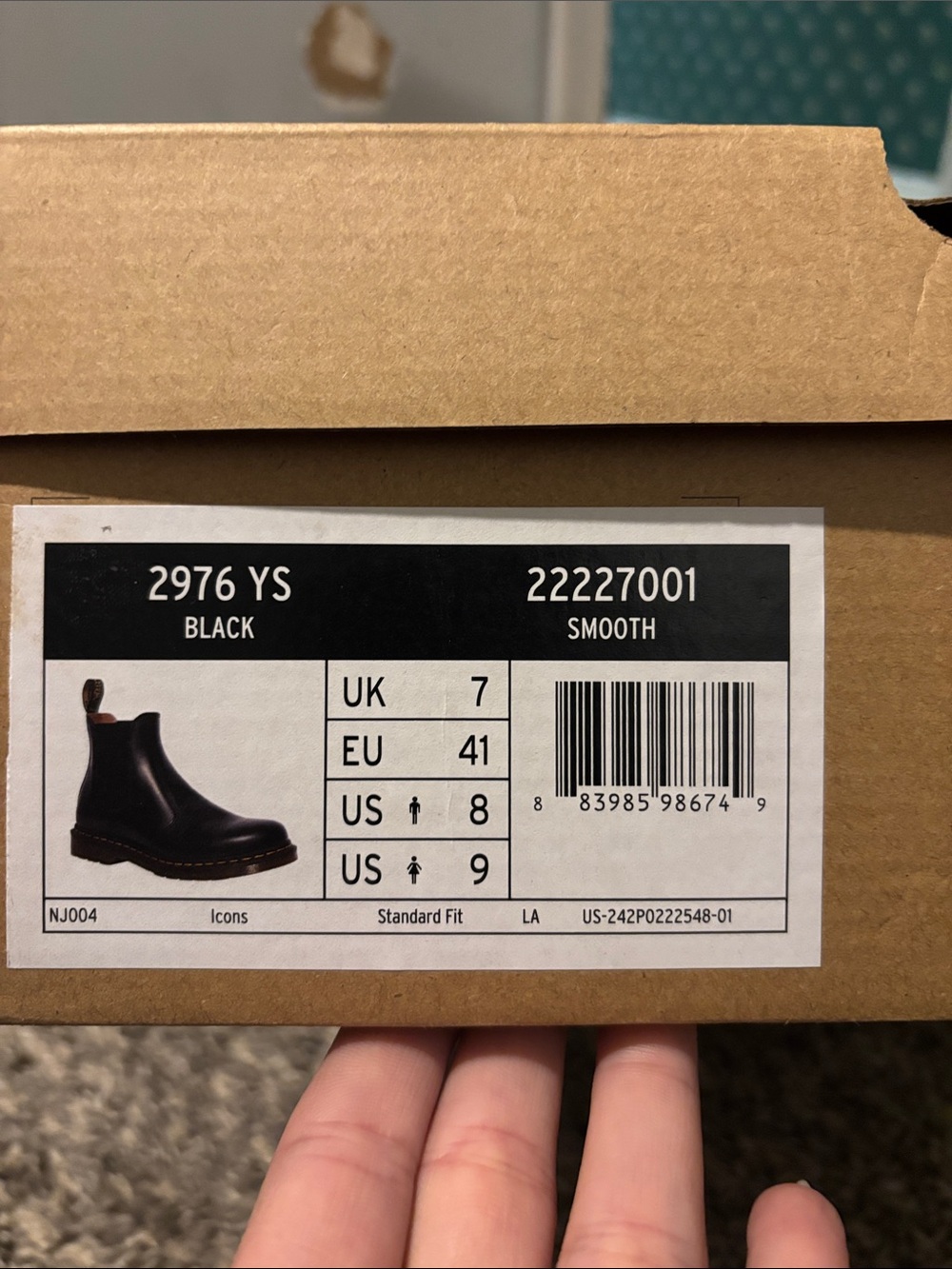 Dr. Martens GRAEME
Analine Leather Chelsea Boots - Picture 6 of 6